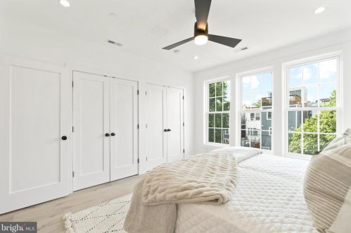 829 Decatur St, Washington DC  20017-3918 exterior