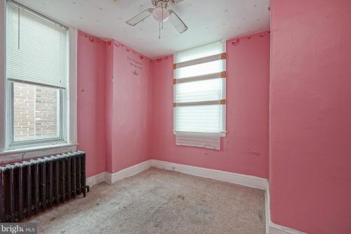 2513 American St, Philadelphia PA 19140-5724 exterior