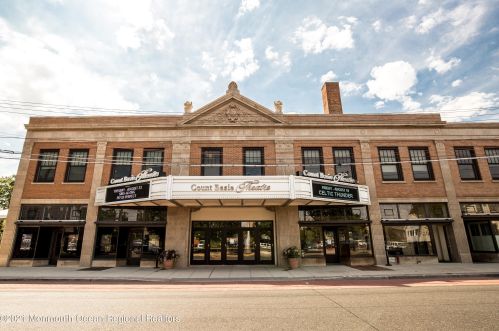 205 Yale Blvd, Red Bank NJ 07702 exterior