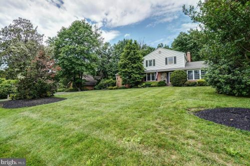 4145 Great Oak Rd, Rockville, MD 20853-1854