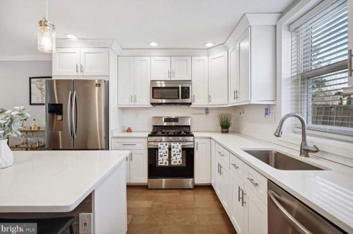 3722 Edison St, Alexandria VA  22305-2421 exterior