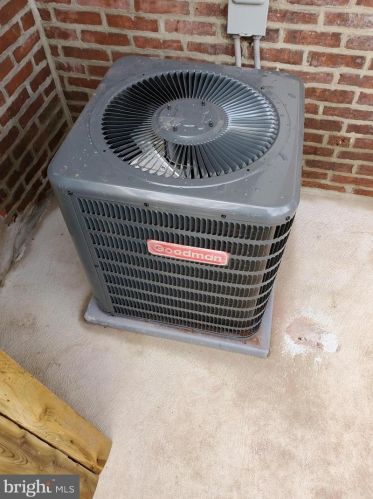 2639 Dickinson St, Philadelphia PA  19146-4415 exterior