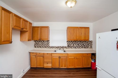 1407 Liberty St, Trenton NJ 08629-2214 exterior