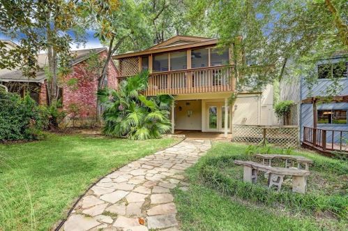 130 April Wind Ct, Montgomery TX  77356-5967 exterior