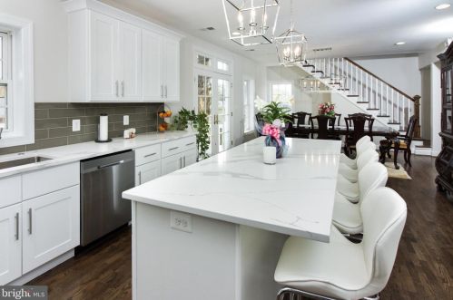 12811 Evanston St, Rockville, MD 20853-3417