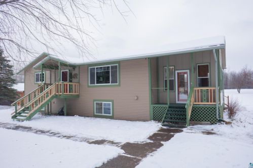 5956 Rose Rd, Duluth, MN 55810-9734