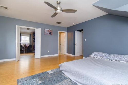 3 Grn Holw Rd, Killingly CT 06239-3546 exterior