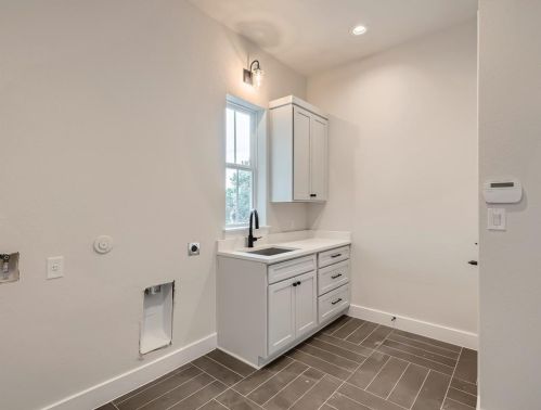 116 Carefree Cir, Austin TX exterior