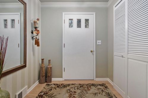 2085 Madalene Ave, Meskegon MI 49442-3815 exterior