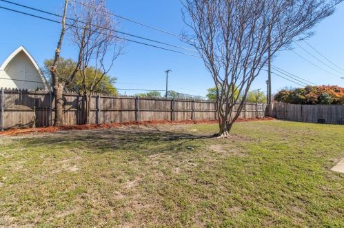 8124 Bobwhite Dr, Frisco TX 75034-4539 exterior