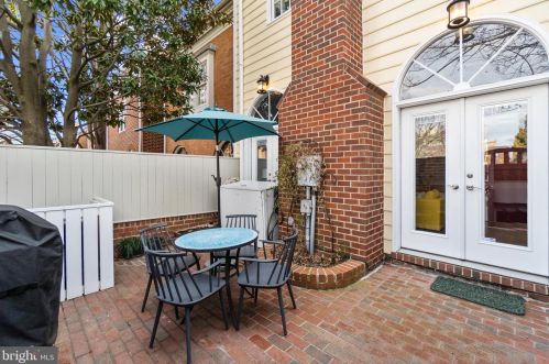 513 Princess St, Alexandria VA 22314-2332 exterior