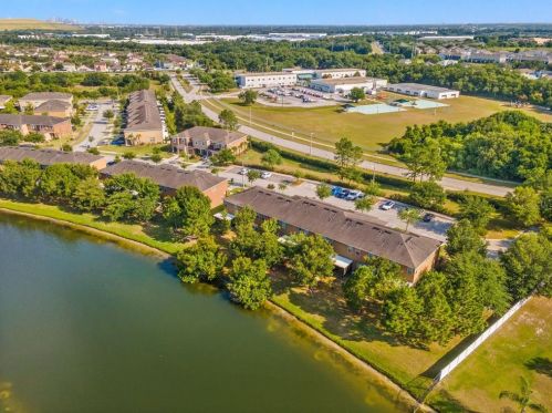 6614 Holly Heath Dr, Riverview FL 33578-8405 exterior