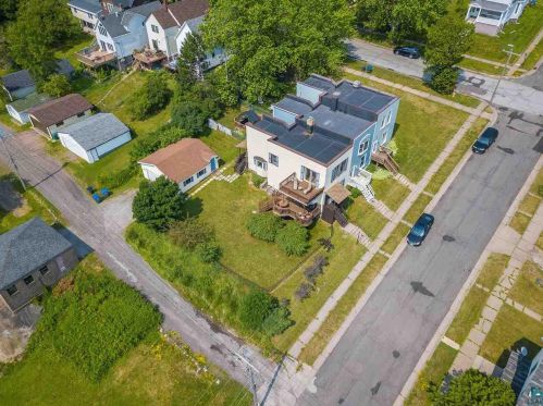 321 8th Ave, Duluth MN 55802-2606 exterior