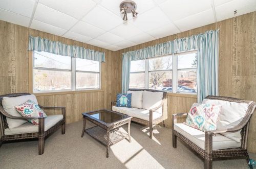 3420 87th Ave, Duluth, MN 55810-1421