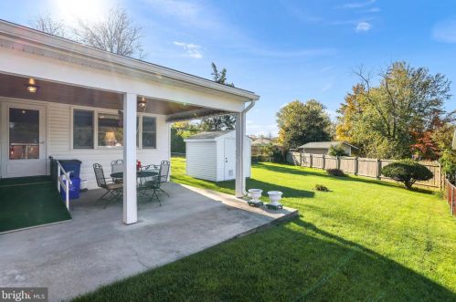 12722 Holdridge Rd, Silver Spring MD 20906-3830 exterior