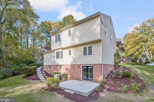 1721 Arbor View Rd, Silver Spring MD 20902-1410 exterior