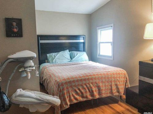 6 Vondran St, Huntington Station NY exterior