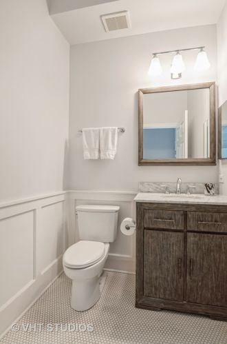 1301 Washington Blvd, Chicago IL  60607-2038 exterior