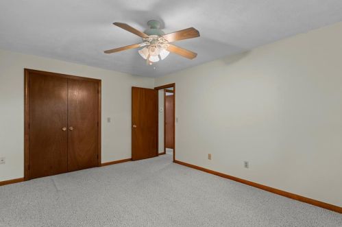 113 Forestwood Dr, Providence RI 02904-3839 exterior