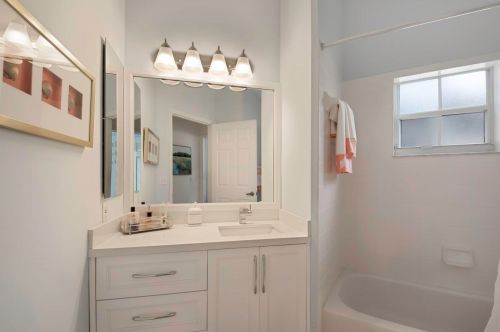 6263 Long Ky Ln, Boynton Beach FL 33472-2373 exterior