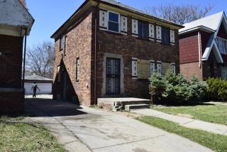 9109 Sorrento St, Detroit MI  48228-2673 exterior