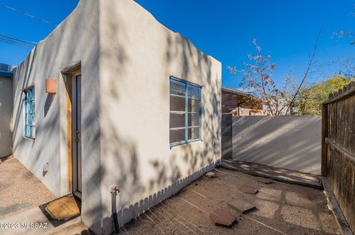 2221 2 St, Tucson AZ 85711-1058 exterior