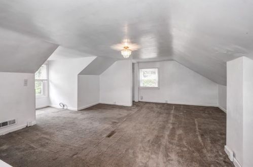 1014 Hansen St, Pittsburgh PA 15209-2000 exterior