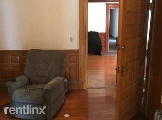 32 Cummins Hwy, Boston MA  02131-2503 exterior