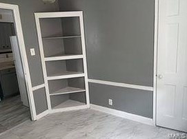 8215 Davenport Dr, Saint Louis MO 63134-1821 exterior