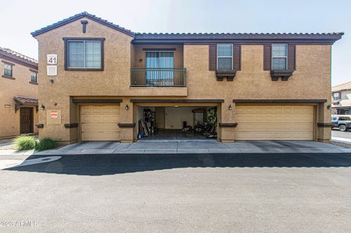 1424 81st Ave, Phoenix, AZ 85043-1117