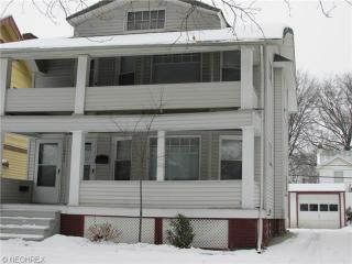 3435 131st St, Cleveland, OH 44111-2557