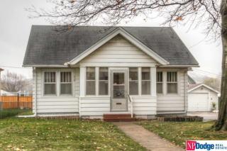 1111 51st St, Omaha, NE 68106-1716