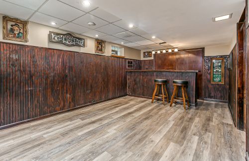 9933 Sawyer Ave, Chicago IL 60805-3437 exterior