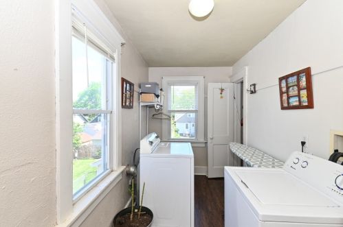 212 70, Milwaukee WI 53223-2114 exterior