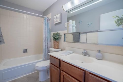 7016 Van Buren St, Gary IN 46408-3933 exterior