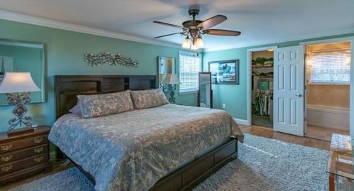 1798 Tyris Dr, Pittsburgh PA 15241-2645 exterior