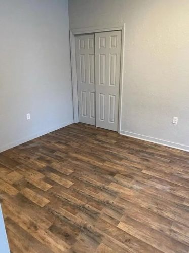 1906 Brownsville Rd, Pittsburgh PA 15210-4204 exterior