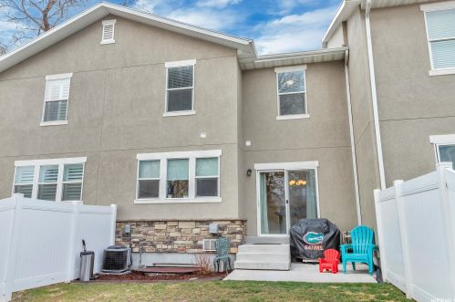 8059 650, Sandy UT 84070-0518 exterior