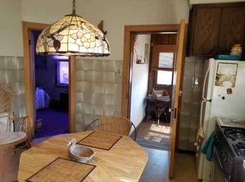 6243 Kolin Ave, Chicago IL 60629-5030 exterior