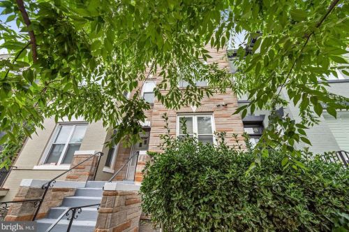 2106 Flagler Pl, Washington DC  20001-1613 exterior