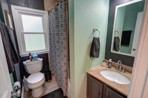 4251 Beverly Rd, Madison WI  53711-3751 exterior