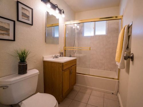 2067 Evelyn Ave, San Jose CA 95122-1611 exterior