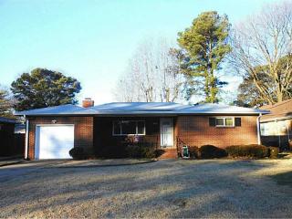 2106 Haywood Ave, Chesapeake, VA 23324-1942