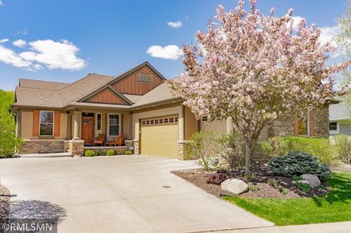 5 Hawthorne Ct, Saint Paul, MN 55127-6476