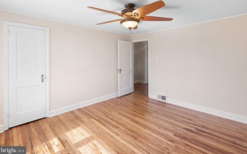 908 Poplar Ave, Manor PA 19036-1122 exterior