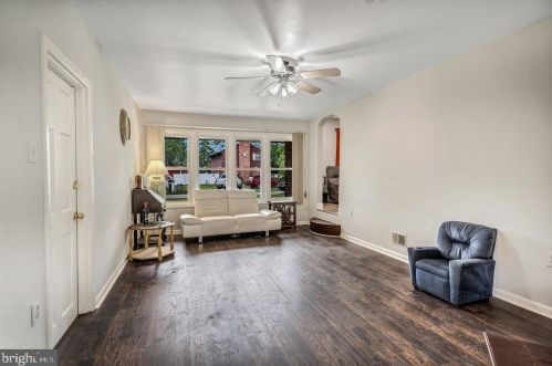 321 Mohawk Trl, Browns Mills NJ  08015-6301 exterior