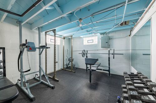 2722 Lefeber Ave, Milwaukee WI 53210-1140 exterior