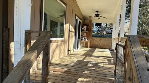 4 Lk Dr, Huntsville TX 77320-0237 exterior