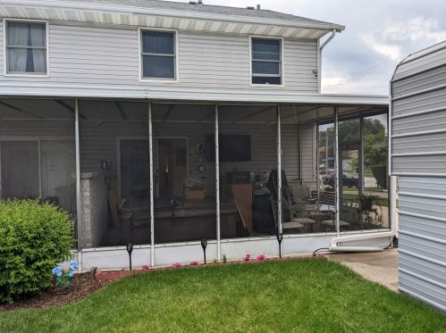 2463 Red Oak Trl, Joliet IL 60403-3196 exterior