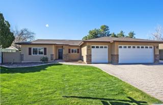 3016 47 Pl, Phoenix AZ  85018-6010 exterior